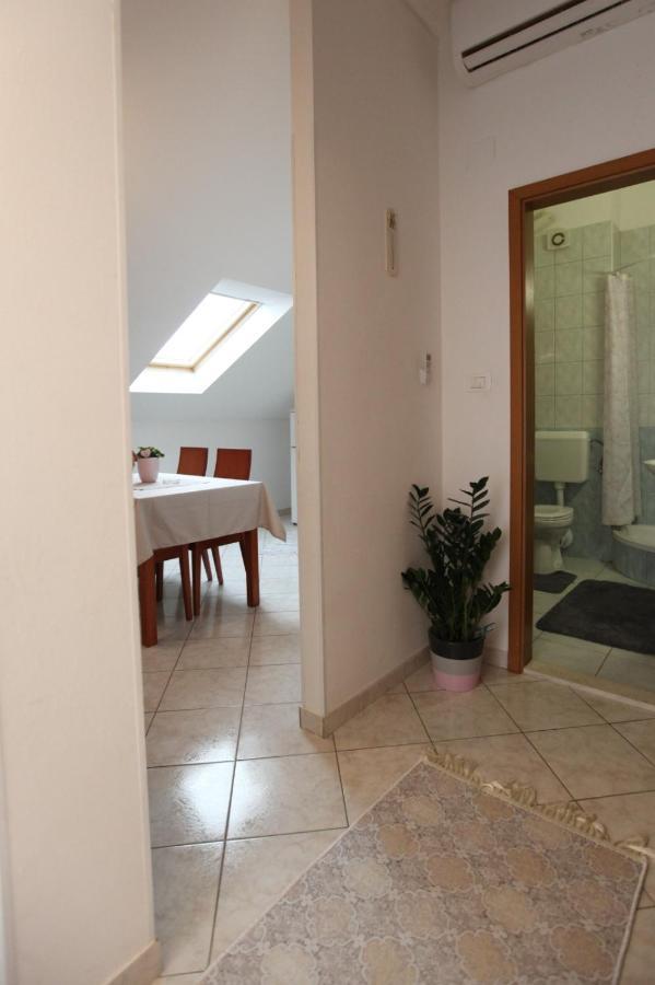 Vanja Trogir Exterior photo